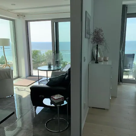 Luxe Baltic Sunset Apartment